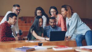 Seguimiento de admisiones con inteligencia artificial para colegios y universidades